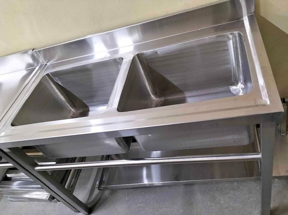 Commercial double sink
