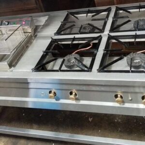 Stainless Steel Combined Unit with 4-Burner Cooker and Deep Fryers